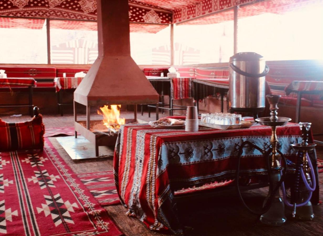Bedouin Memories Camp Hotel วาดิรัม ภายนอก รูปภาพ