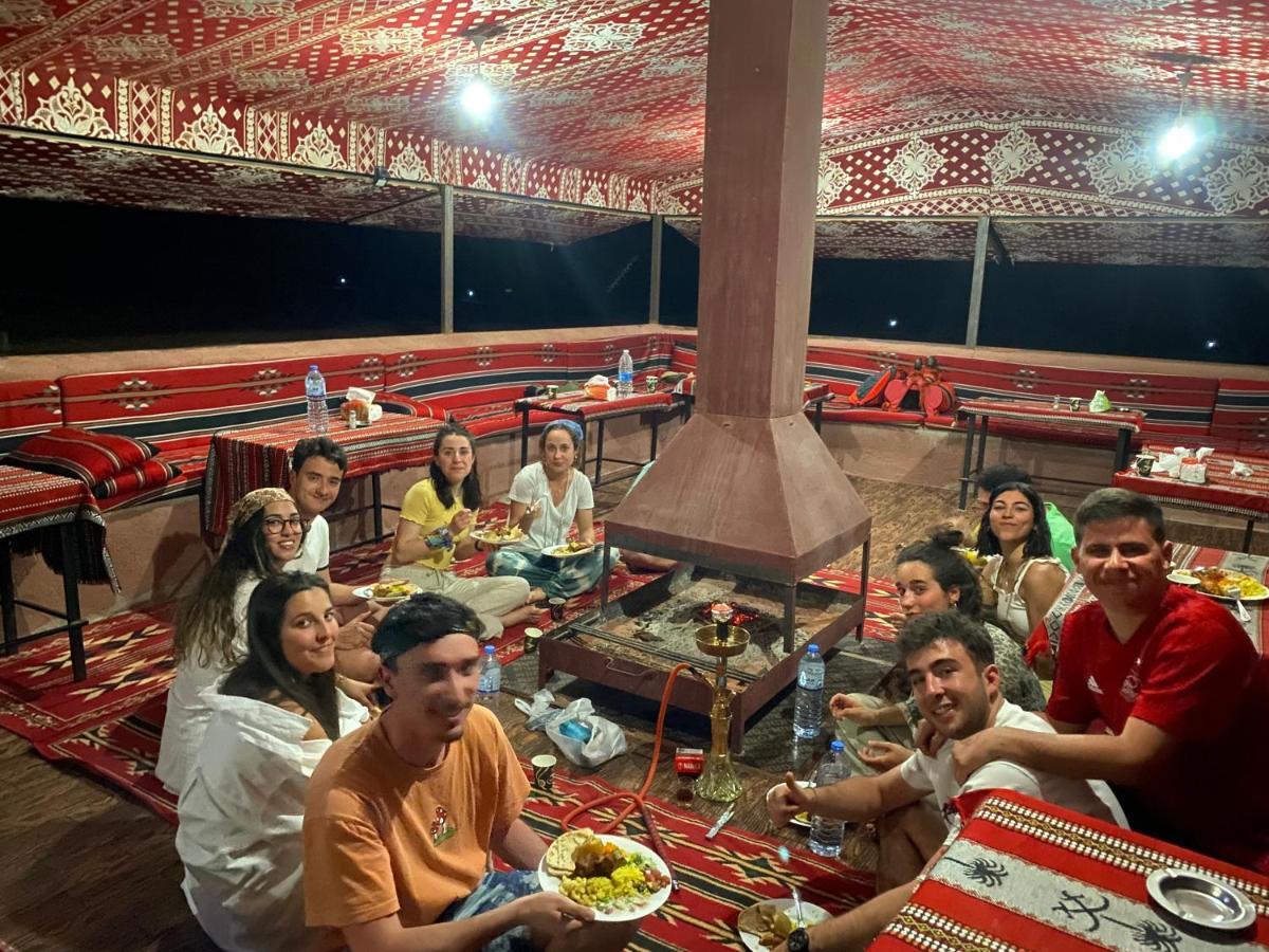Bedouin Memories Camp Hotel วาดิรัม ภายนอก รูปภาพ
