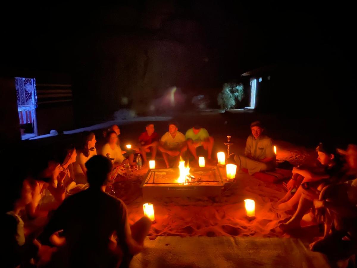Bedouin Memories Camp Hotel วาดิรัม ภายนอก รูปภาพ