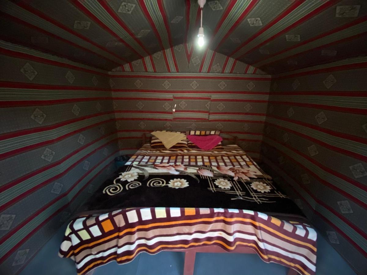 Bedouin Memories Camp Hotel วาดิรัม ภายนอก รูปภาพ
