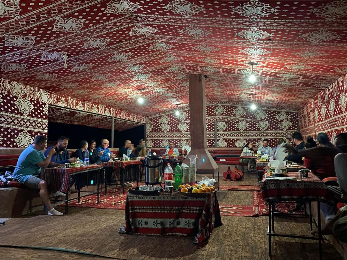 Bedouin Memories Camp Hotel วาดิรัม ภายนอก รูปภาพ