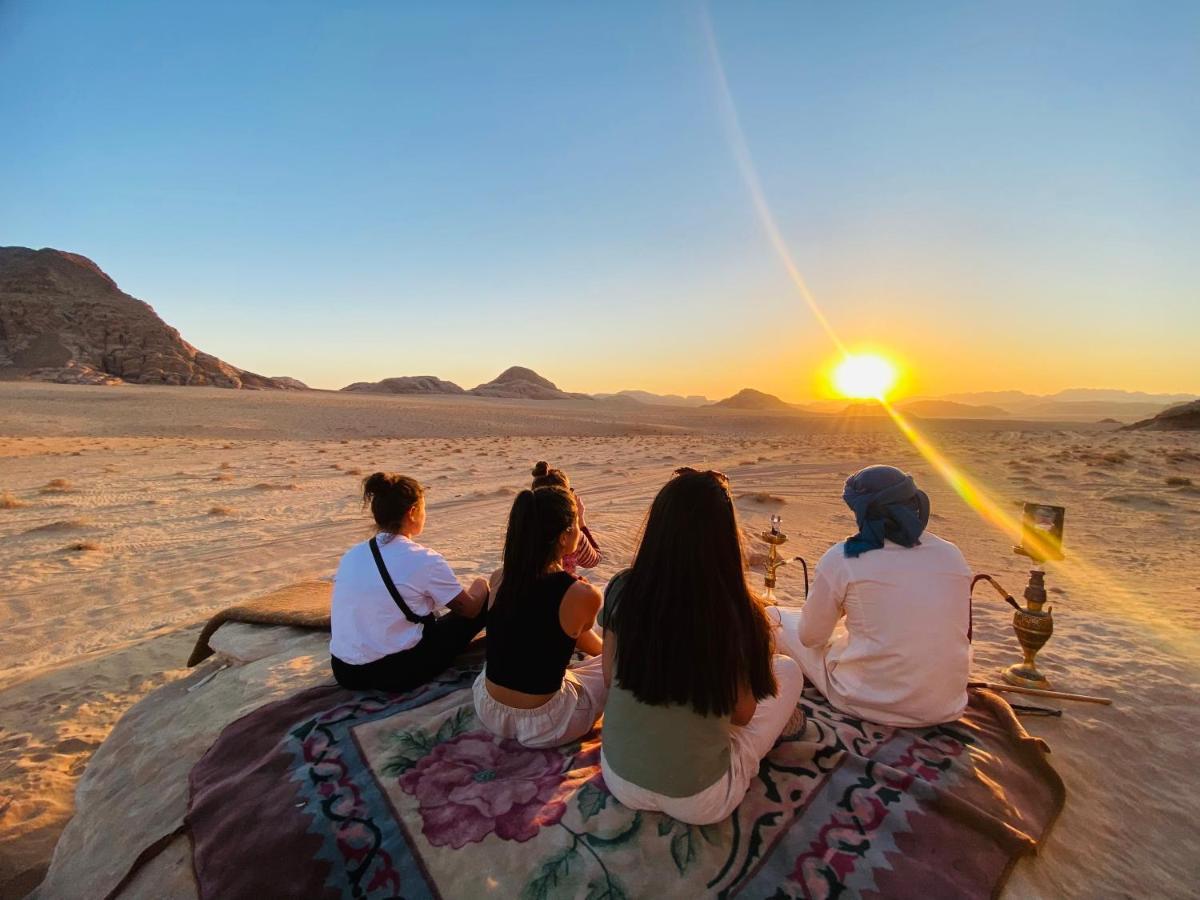 Bedouin Memories Camp Hotel วาดิรัม ภายนอก รูปภาพ