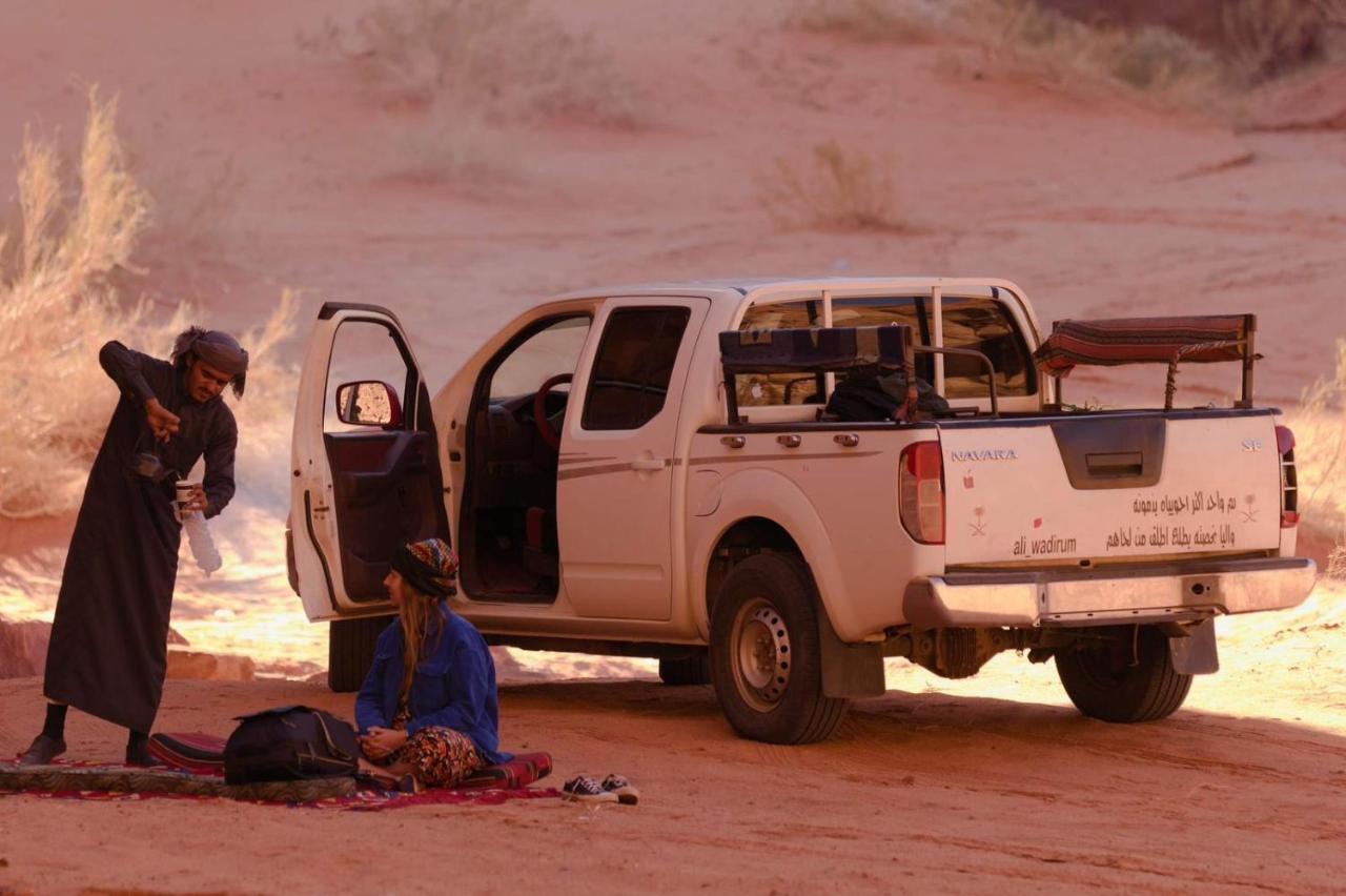 Bedouin Memories Camp Hotel วาดิรัม ภายนอก รูปภาพ