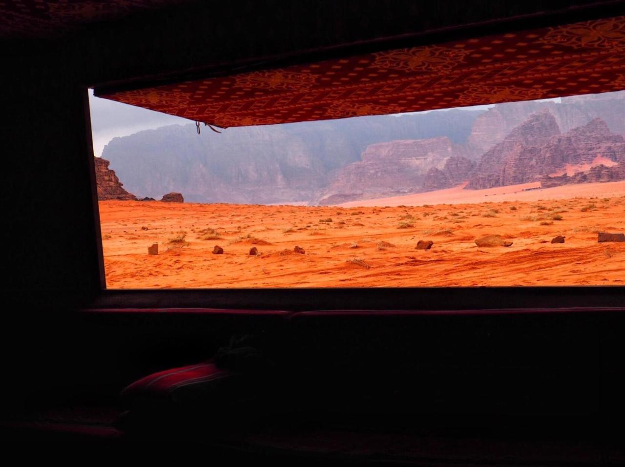 Bedouin Memories Camp Hotel วาดิรัม ภายนอก รูปภาพ