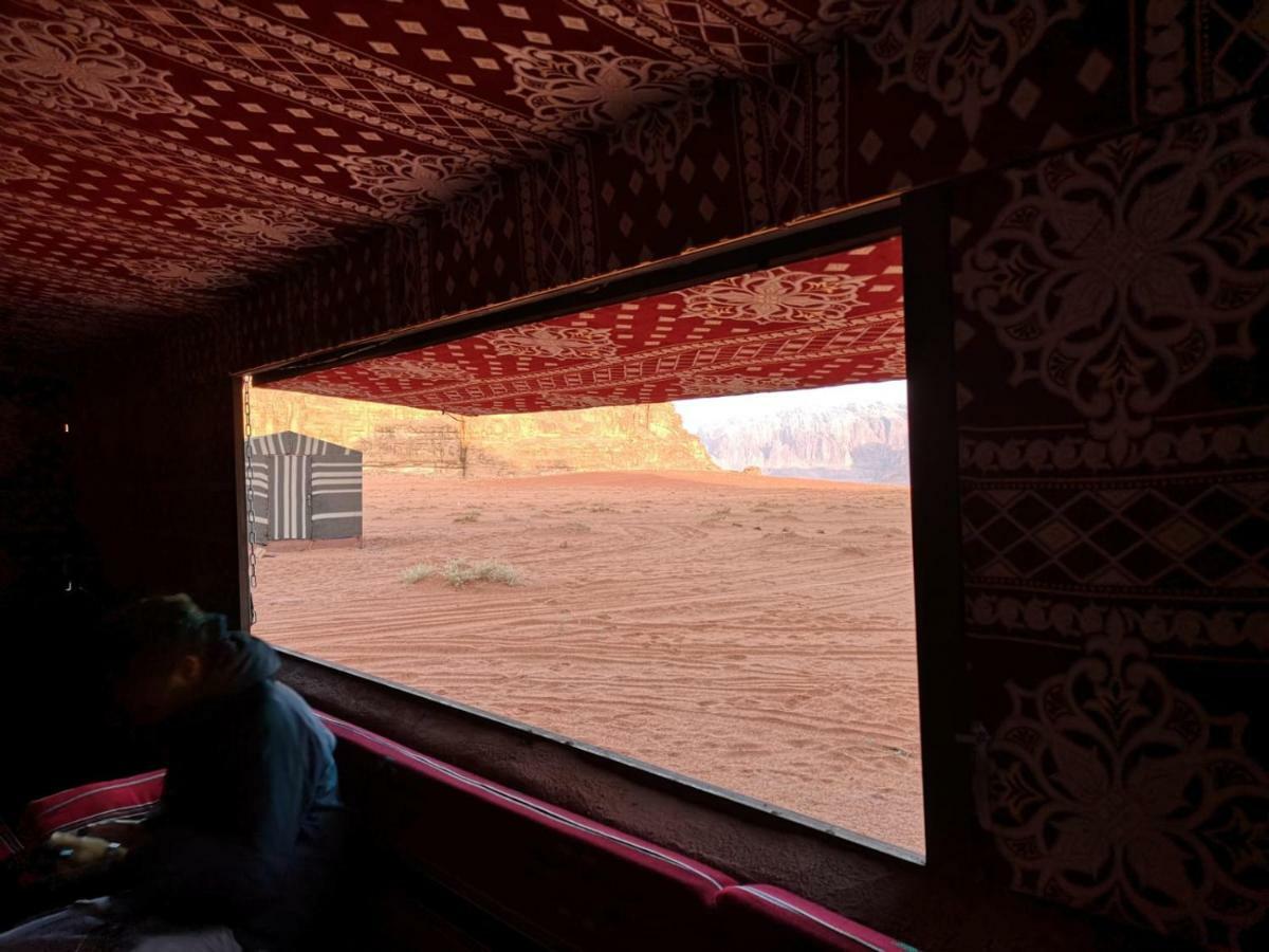 Bedouin Memories Camp Hotel วาดิรัม ภายนอก รูปภาพ