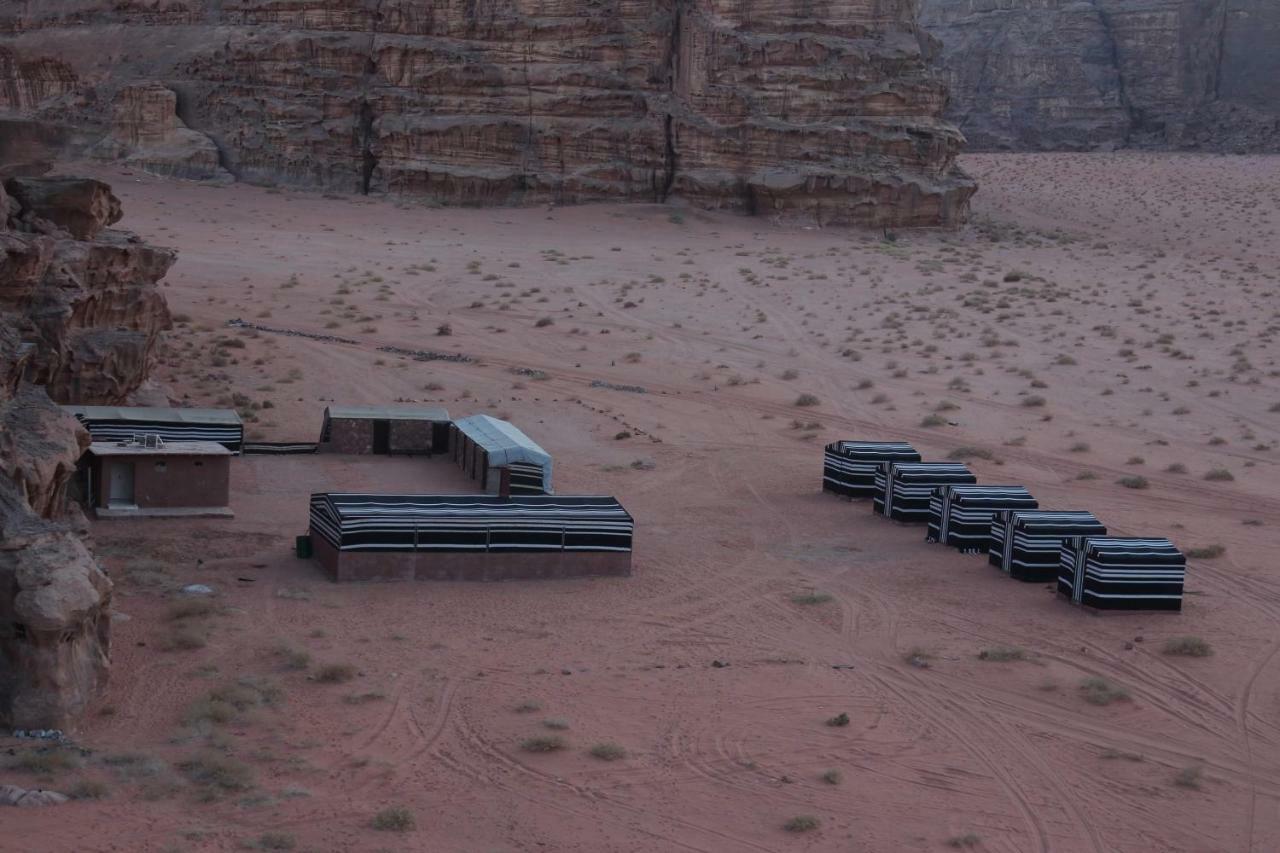 Bedouin Memories Camp Hotel วาดิรัม ภายนอก รูปภาพ